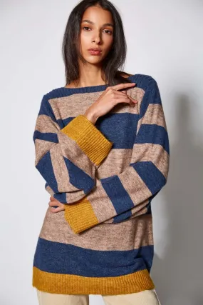 Van-Dos Oversized Striped Sweater